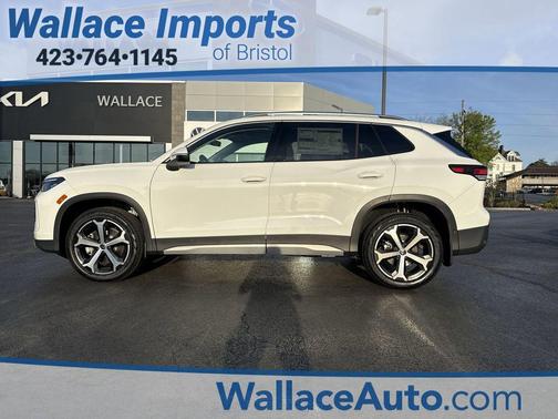 Pure White 2026 Volkswagen Tiguan 2.0T SE