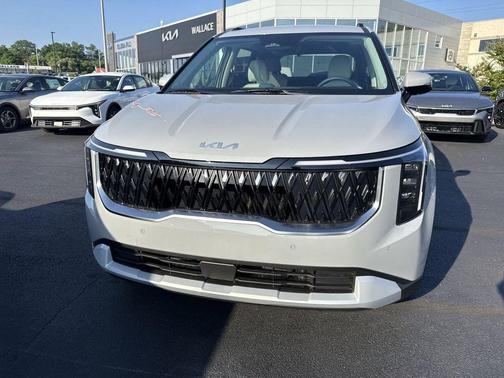 Ceramic Silver 2026 Kia Carnival EX
