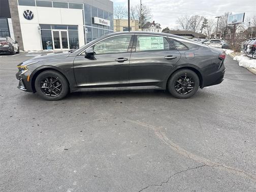 2026 Kia K5 LXS