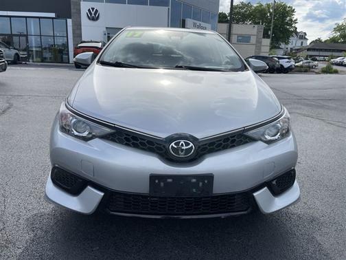 Classic Silver Metallic 2017 Toyota Corolla iM Base
