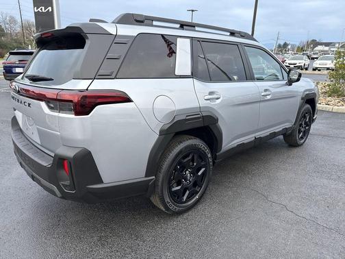 Ice Silver Metallic 2026 Subaru Outback Limited