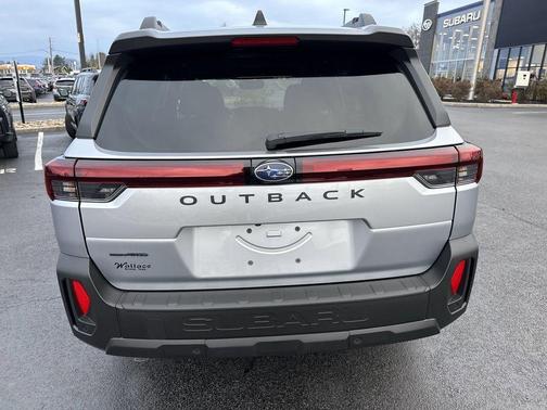 Ice Silver Metallic 2026 Subaru Outback Limited