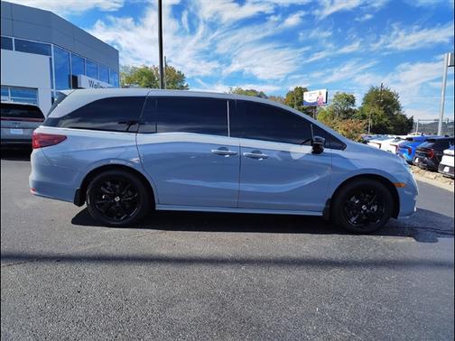 Gray 2024 Honda Odyssey Sport