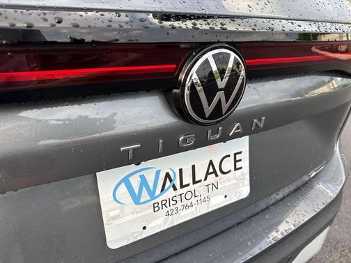 Platinum Gray Metallic 2026 Volkswagen Tiguan 2.0T S