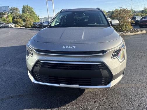 Steel Gray 2026 Kia Niro LX