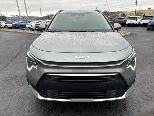 2025 Kia Niro LX