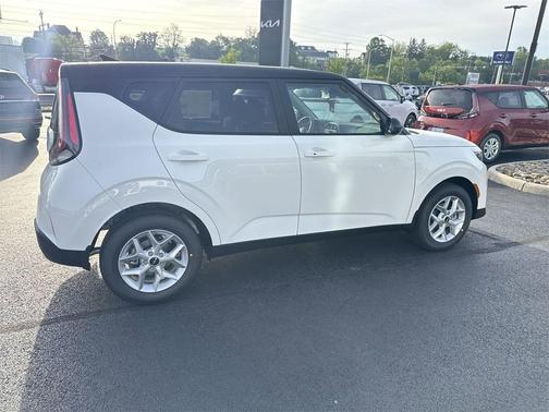 2025 Kia Soul S