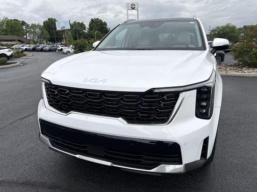 Glacial White Pearl 2026 Kia Sorento S