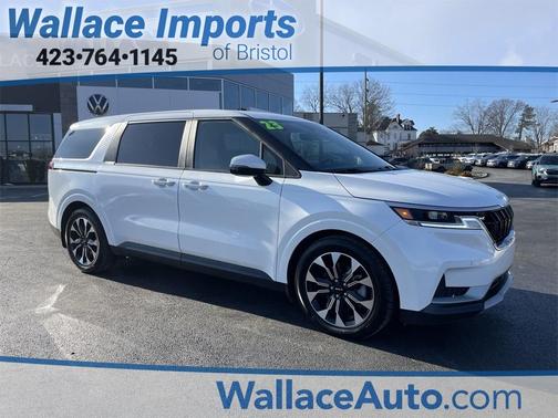 2023 Kia Carnival EX