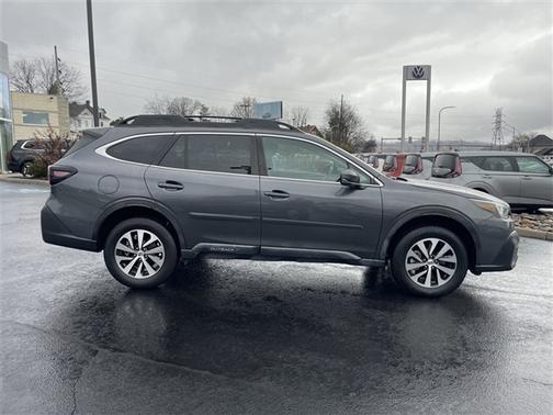 2020 Subaru Outback Premium