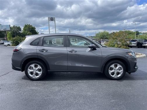 Gray 2025 Honda HR-V LX