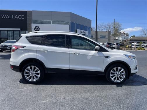White Platinum Clearcoat Metallic 2017 Ford Escape Titanium