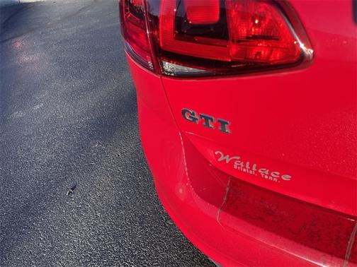 2015 Volkswagen Golf GTI S