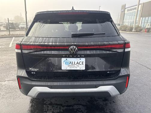 2026 Volkswagen Tiguan 2.0T SE