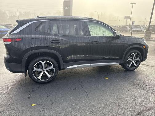 Deep Black Pearl Effect 2026 Volkswagen Tiguan 2.0T SE
