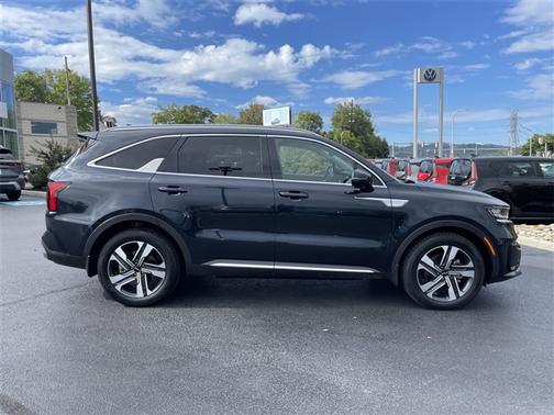 2023 Kia Sorento Hybrid EX