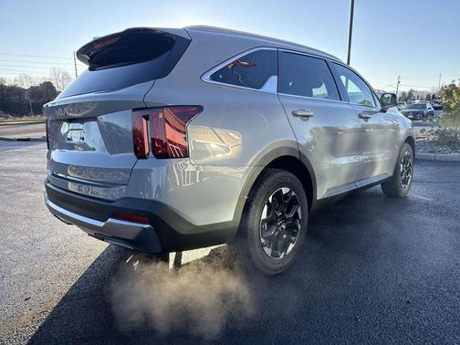 Wolf Gray 2026 Kia Sorento S