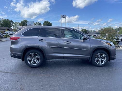 Predawn Gray Mica 2019 Toyota Highlander Limited Platinum