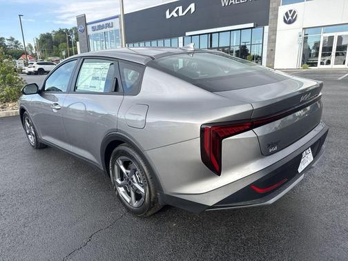 Steel Gray 2026 Kia K4 LXS