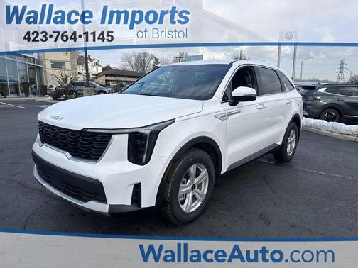 Glacial White Pearl 2026 Kia Sorento LX