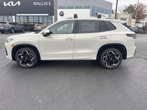 2026 Volkswagen Tiguan 2.0T SEL R-Line