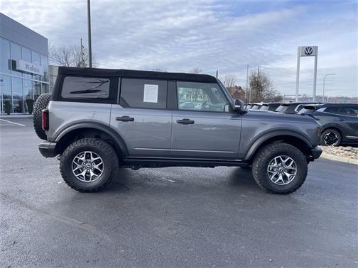 2022 Ford Bronco Badlands