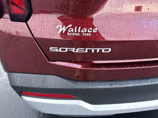 2025 Kia Sorento LX