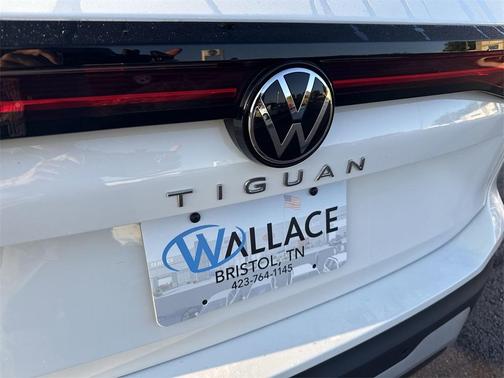 2025 Volkswagen Tiguan 2.0T S
