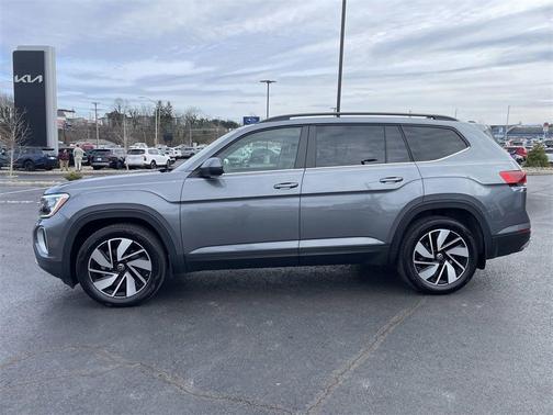 2024 Volkswagen Atlas 2.0T SE