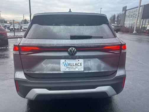 Platinum Gray Metallic 2026 Volkswagen Tiguan 2.0T S