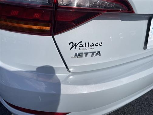 White Silver Metallic 2019 Volkswagen Jetta 1.4T S
