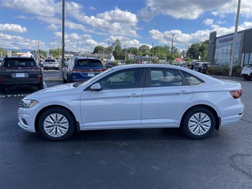 White Silver Metallic 2019 Volkswagen Jetta 1.4T S