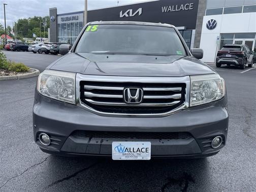 Gray 2015 Honda Pilot Touring