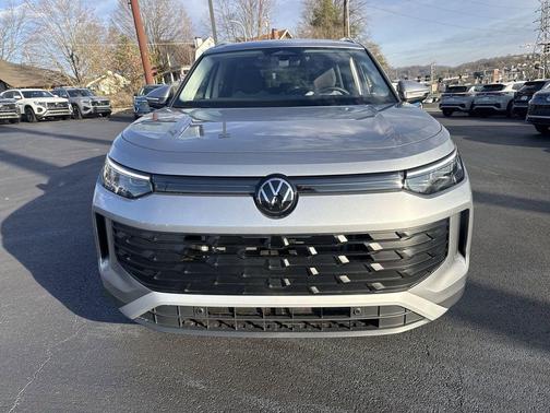 Pyrite Silver Metallic 2026 Volkswagen Tiguan 2.0T S