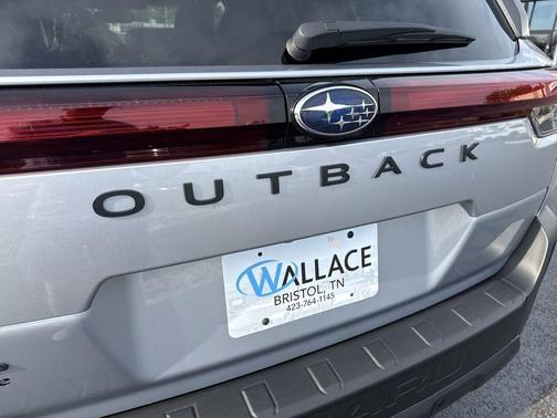 Ice Silver Metallic 2026 Subaru Outback Premium
