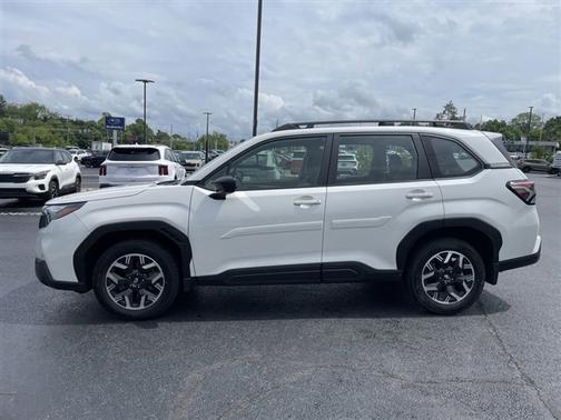 Crystal White Pearl 2025 Subaru Forester