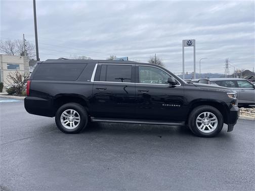 2017 Chevrolet Suburban LT