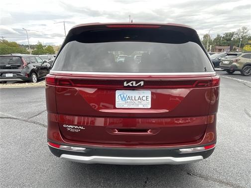 2024 Kia Carnival EX