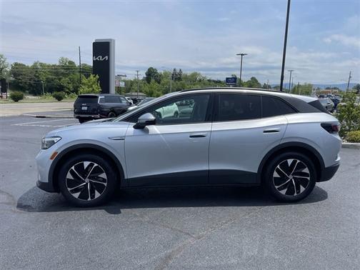 Scale Silver 2021 Volkswagen ID.4 Pro