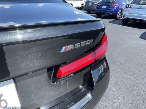2022 BMW M550 i xDrive