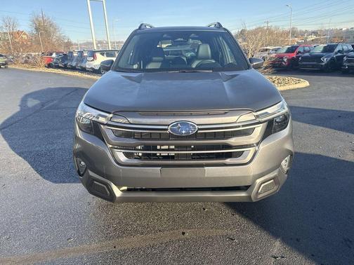 Magnetite Gray Metallic 2026 Subaru Forester Limited