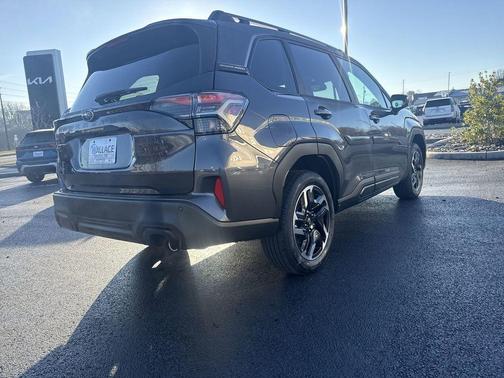 Magnetite Gray Metallic 2026 Subaru Forester Limited