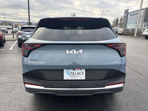 Heritage Blue 2026 Kia Sportage Hybrid S