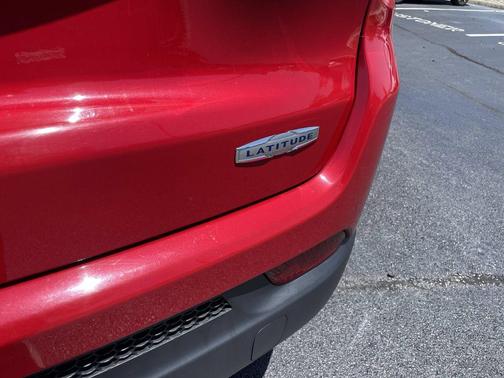 Red 2024 Jeep Compass Latitude