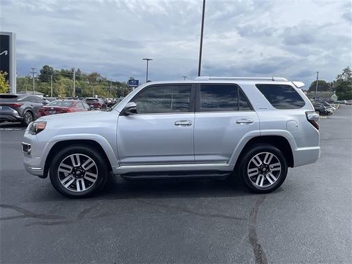 2017 Toyota 4Runner Limited