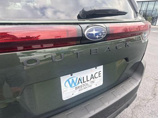 Deep Emerald Green 2026 Subaru Outback Touring XT