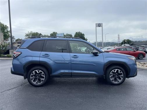 Horizon Blue Pearl 2025 Subaru Forester Premium