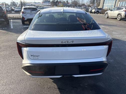 Snow White Pearl 2026 Kia K4 LXS