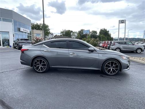 2022 Nissan Altima 2.5 SL