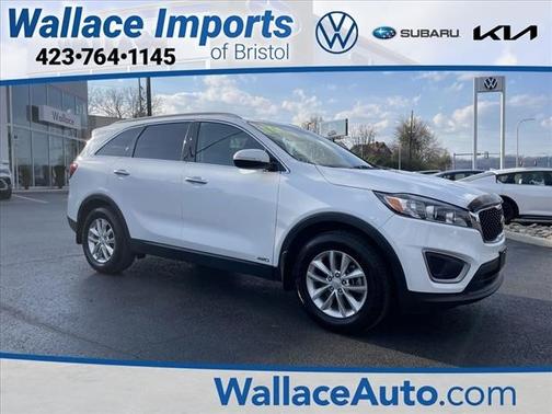 Snow White Pearl 2016 Kia Sorento LX